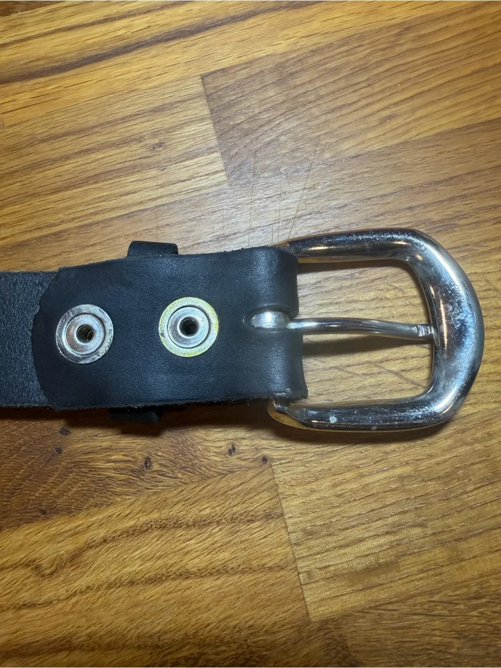 Men’s Black Leather Belt with Silver Buckle (022)